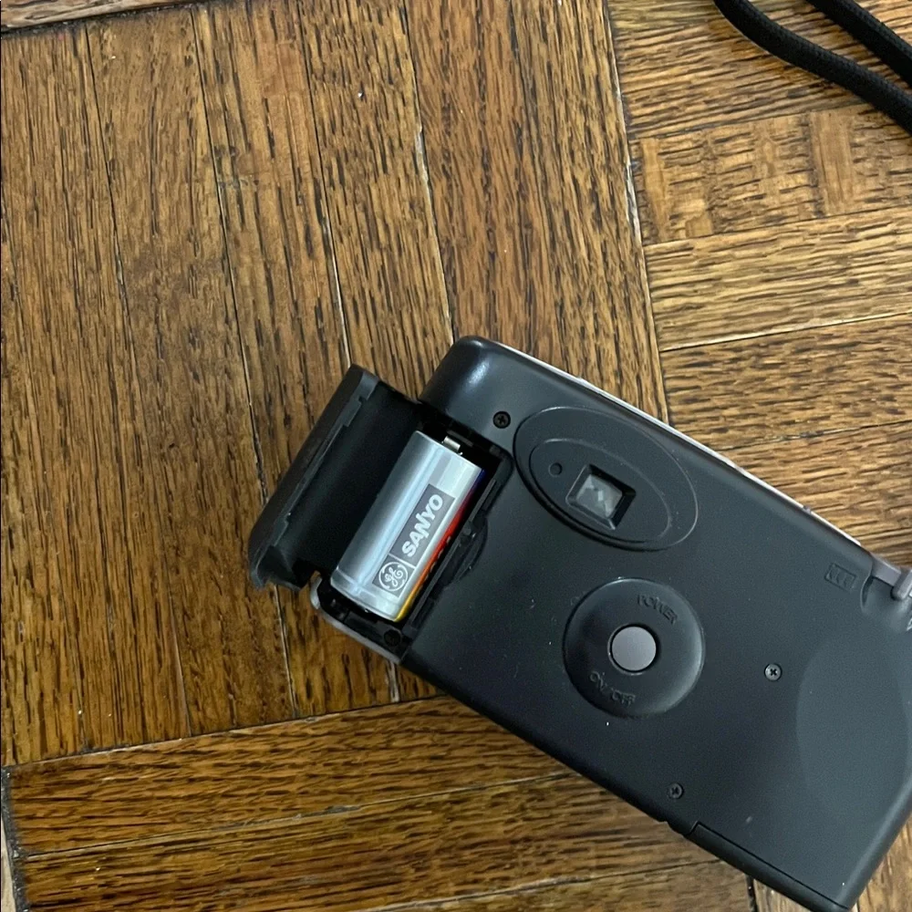 Kodak Advantix F600 Black and Silver Camera